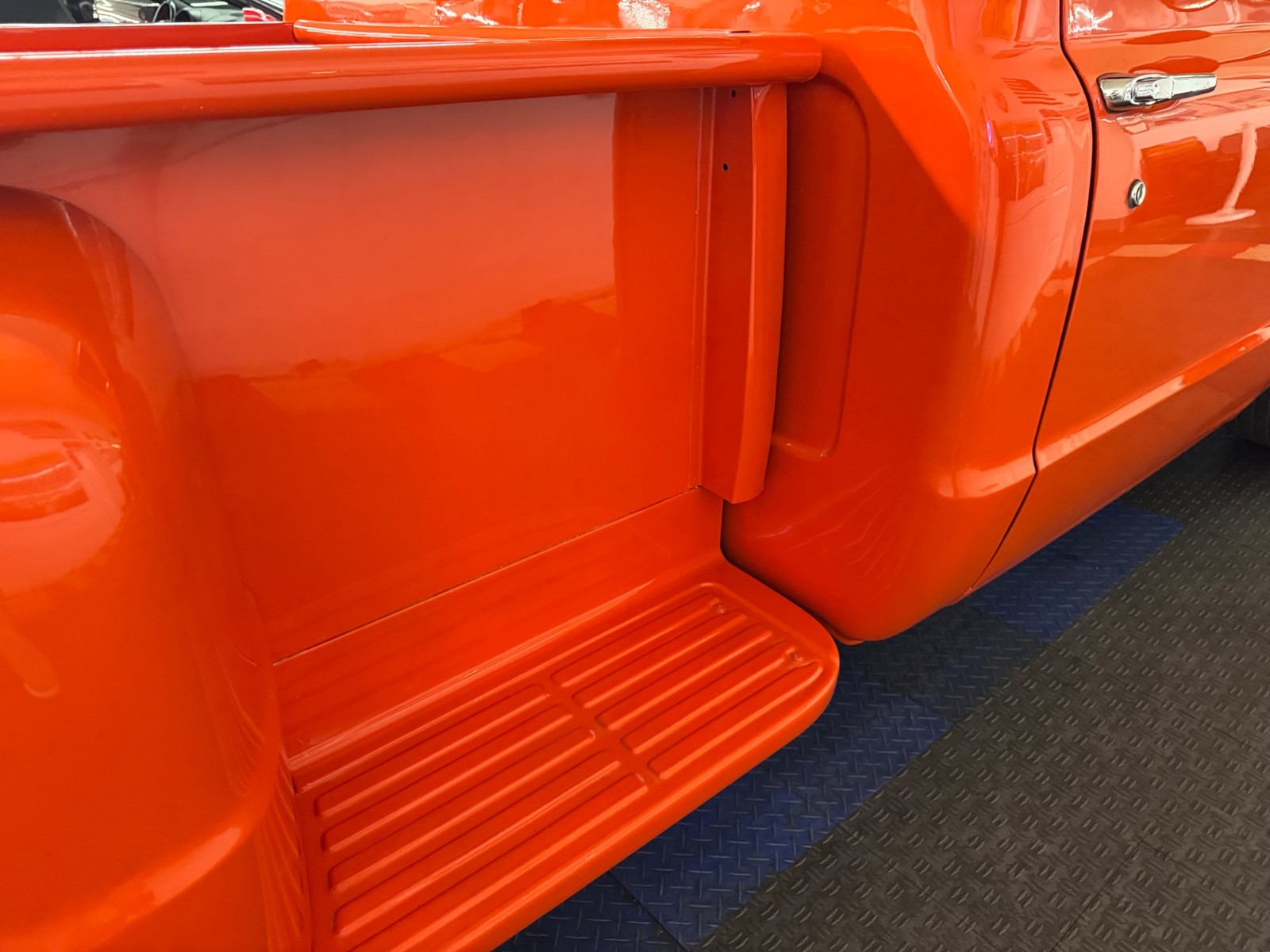 Chevrolet-C-10-LONG-BED-1968-2-DOOR-PICK-UP-27