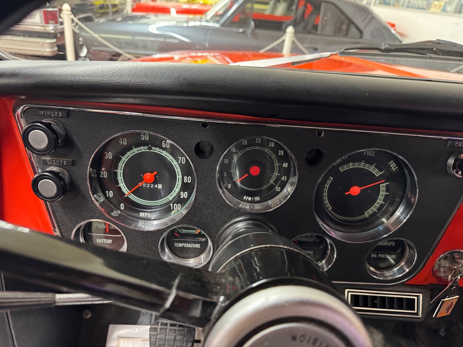 Chevrolet-C-10-LONG-BED-1968-2-DOOR-PICK-UP-37