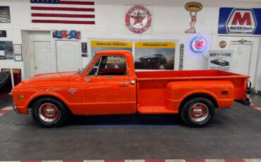 Chevrolet-C-10-LONG-BED-1968-2-DOOR-PICK-UP-4