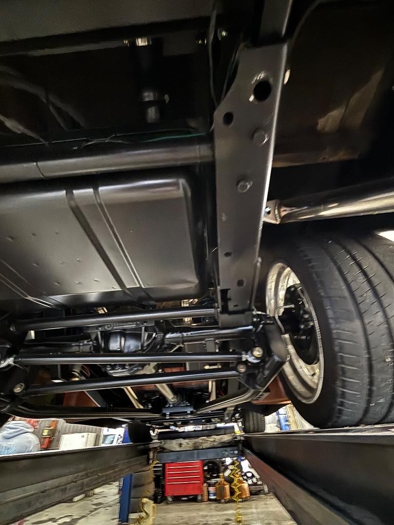 Chevrolet-C-10-penny-pincher-LS3-porterbuilt-chassis-4l60-Schott-1972-13