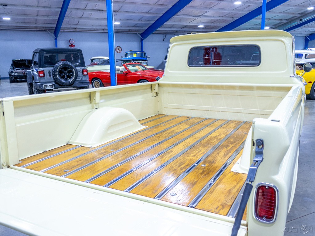 Chevrolet-C10-1965-Other-18