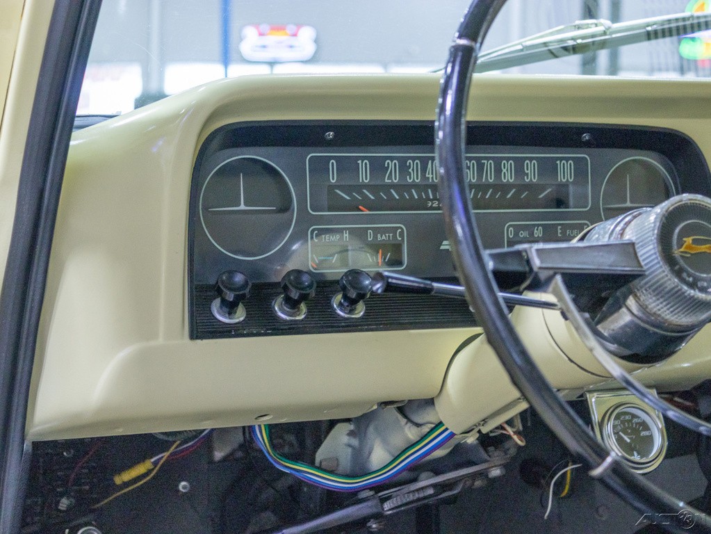 Chevrolet-C10-1965-Other-23
