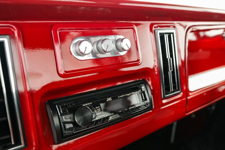 Chevrolet-C10-1965-RED-BLACK-18
