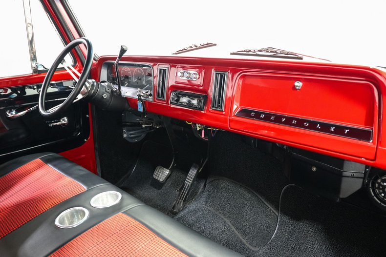 Chevrolet-C10-1965-RED-BLACK-21