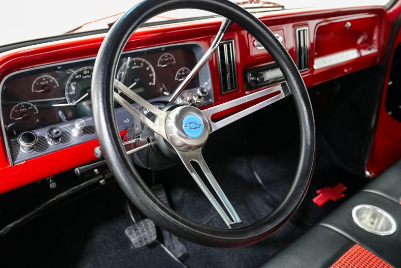 Chevrolet-C10-1965-RED-BLACK-3