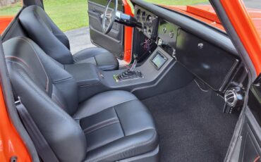 Chevrolet-C10-1967-Poppy-Red-black-5