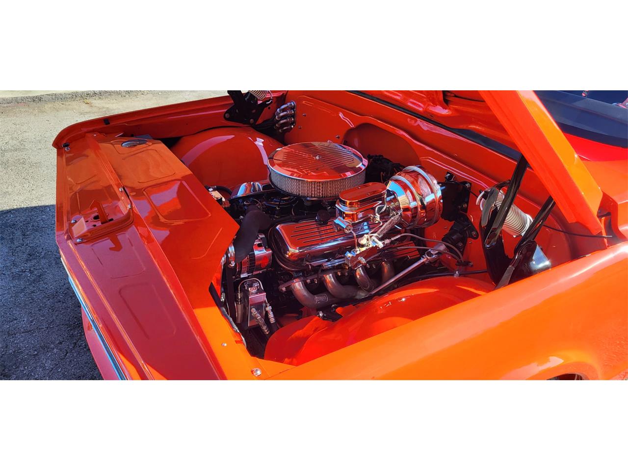 Chevrolet-C10-1967-Poppy-Red-black-6