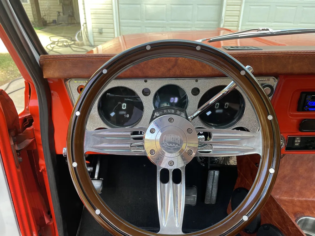 Chevrolet-C10-1971-Orange-Brown-Leather-Great-Condition-14