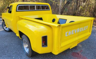 Chevrolet-C10-1973-YELLOW-YELLOW-AND-BLACK-17