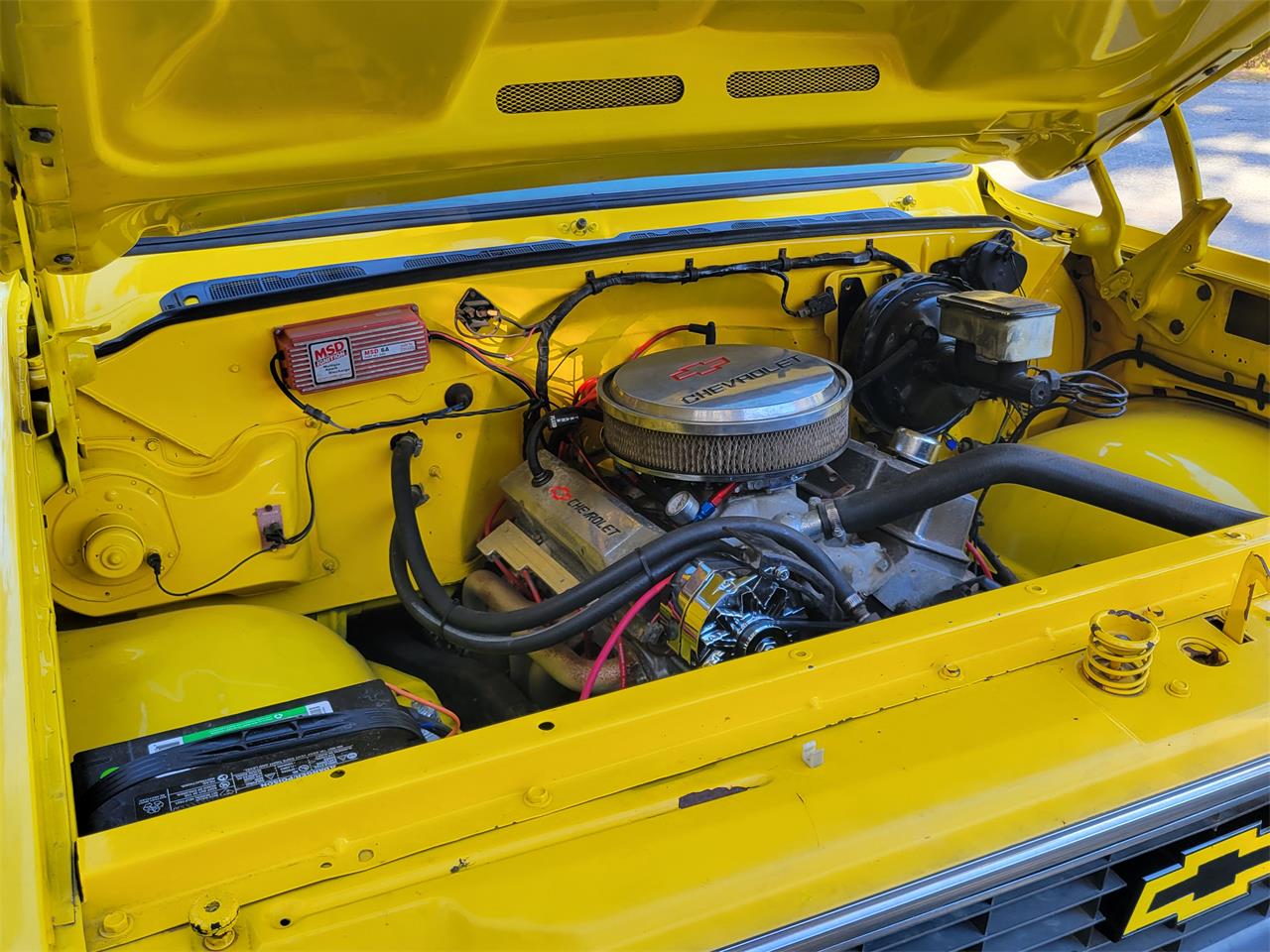 Chevrolet-C10-1973-YELLOW-YELLOW-AND-BLACK-30
