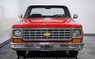 Chevrolet-C10-1976-Red-Black-22