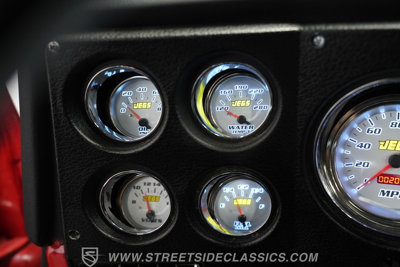 Chevrolet-C10-1976-Red-Black-4