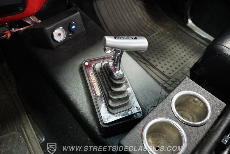 Chevrolet-C10-1976-Red-Black-46