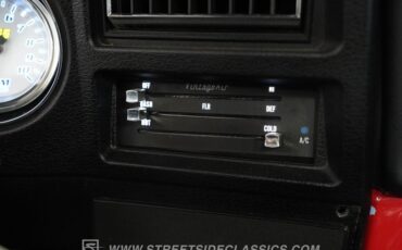 Chevrolet-C10-1976-Red-Black-5