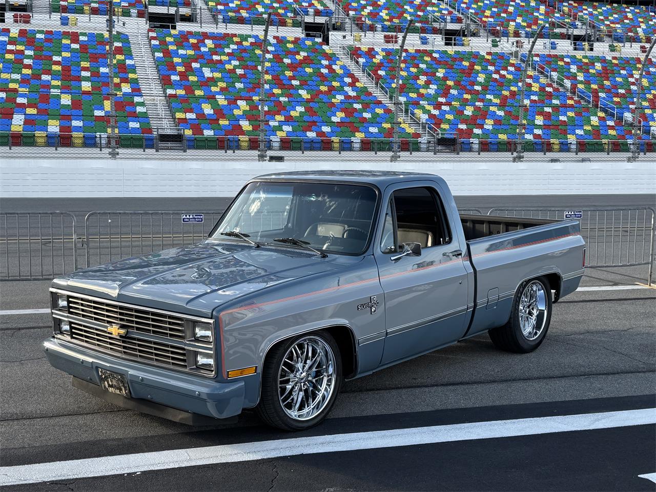 Chevrolet-C10-1984-BlueGray-Black