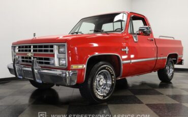 Chevrolet-C10-1986-Apple-Red-Burgundy-14