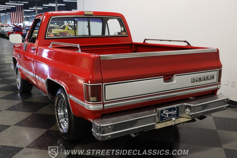 Chevrolet-C10-1986-Apple-Red-Burgundy-16