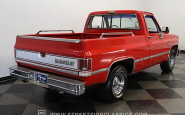 Chevrolet-C10-1986-Apple-Red-Burgundy-17