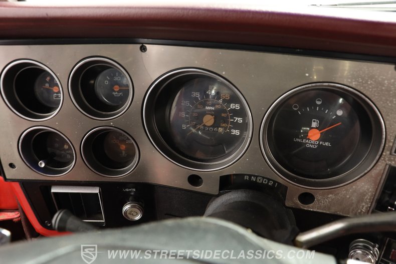 Chevrolet-C10-1986-Apple-Red-Burgundy-34