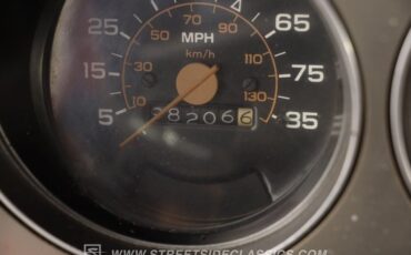 Chevrolet-C10-1986-Apple-Red-Burgundy-35