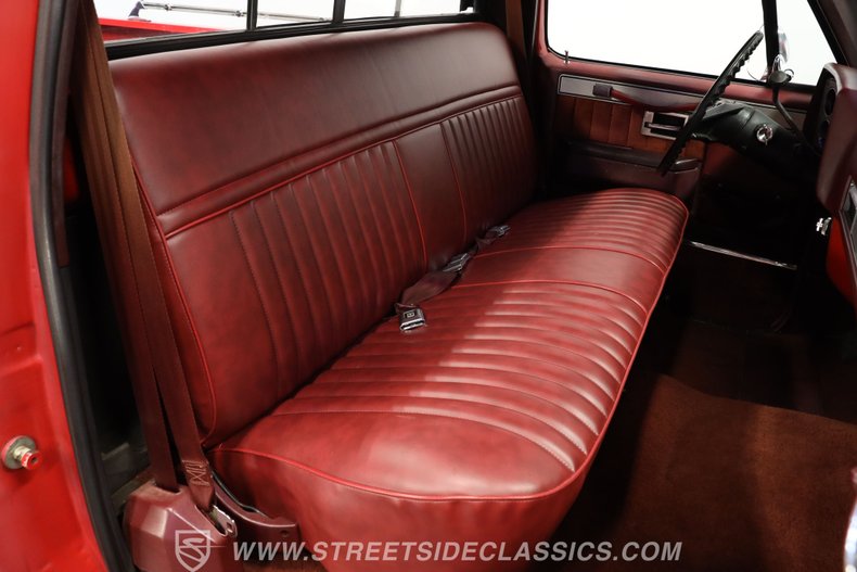 Chevrolet-C10-1986-Apple-Red-Burgundy-48