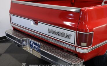 Chevrolet-C10-1986-Apple-Red-Burgundy-5