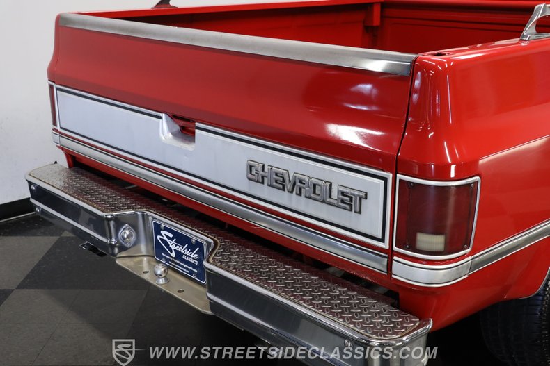 Chevrolet-C10-1986-Apple-Red-Burgundy-5