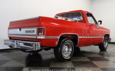 Chevrolet-C10-1986-Apple-Red-Burgundy-6