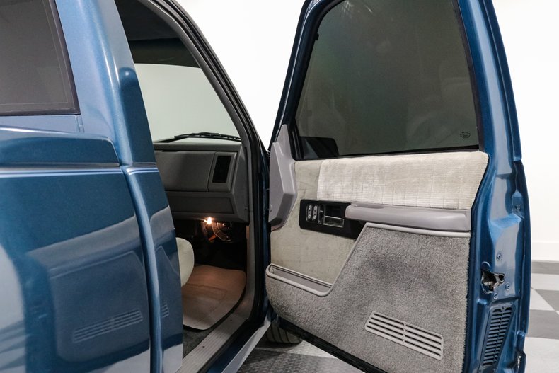 Chevrolet-C1500-1990-BLUE-Gray-12
