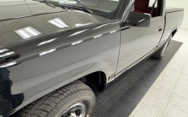 Chevrolet-C1500-1990-Black-Red-11
