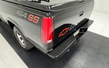 Chevrolet-C1500-1990-Black-Red-13