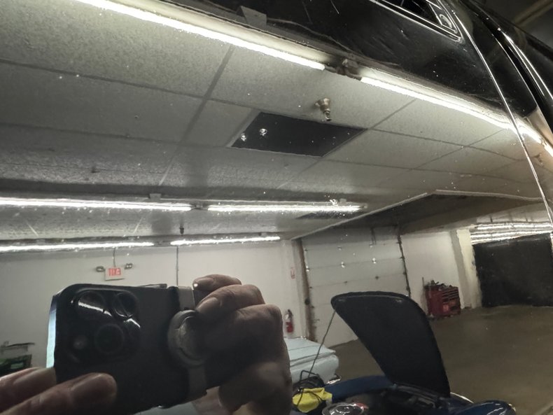 Chevrolet-C1500-1990-Black-Red-15