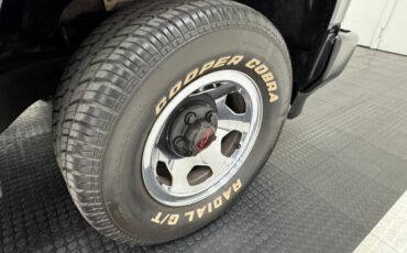 Chevrolet-C1500-1990-Black-Red-28