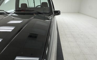 Chevrolet-C1500-1990-Black-Red-31