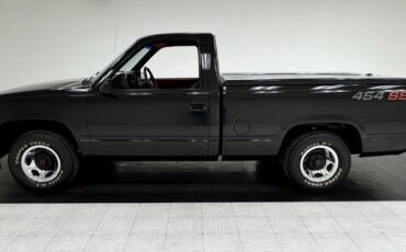 Chevrolet-C1500-1990-Black-Red