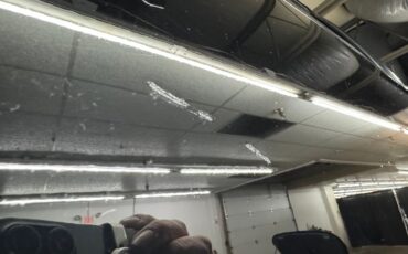 Chevrolet-C1500-1990-Black-Red-38