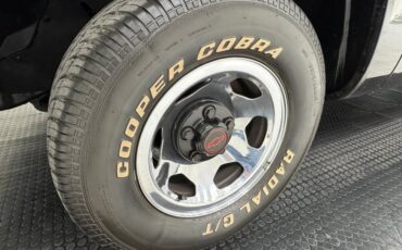 Chevrolet-C1500-1990-Black-Red-4