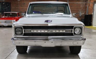 Chevrolet-C20-1970-White-Black-ampamp-White-Ho-11