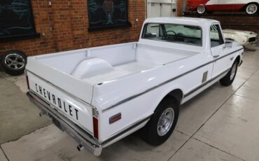 Chevrolet-C20-1970-White-Black-ampamp-White-Ho-40