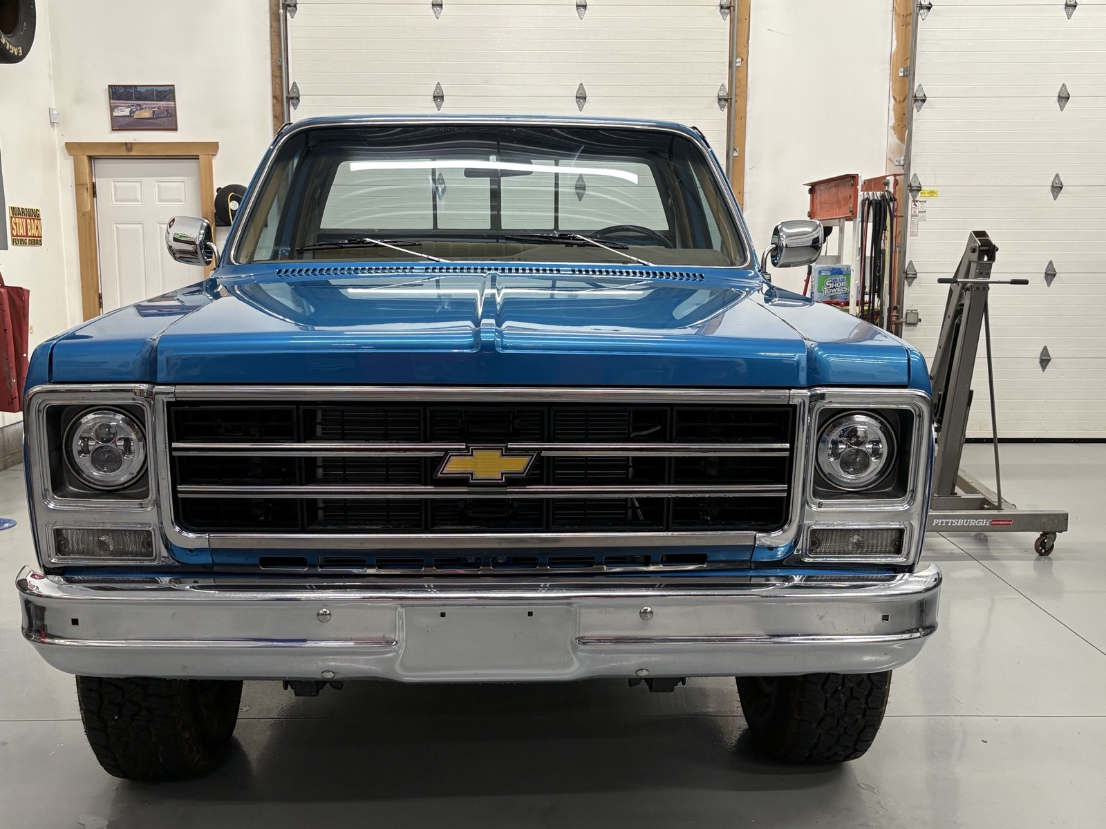 Chevrolet-C20K20-1979-3