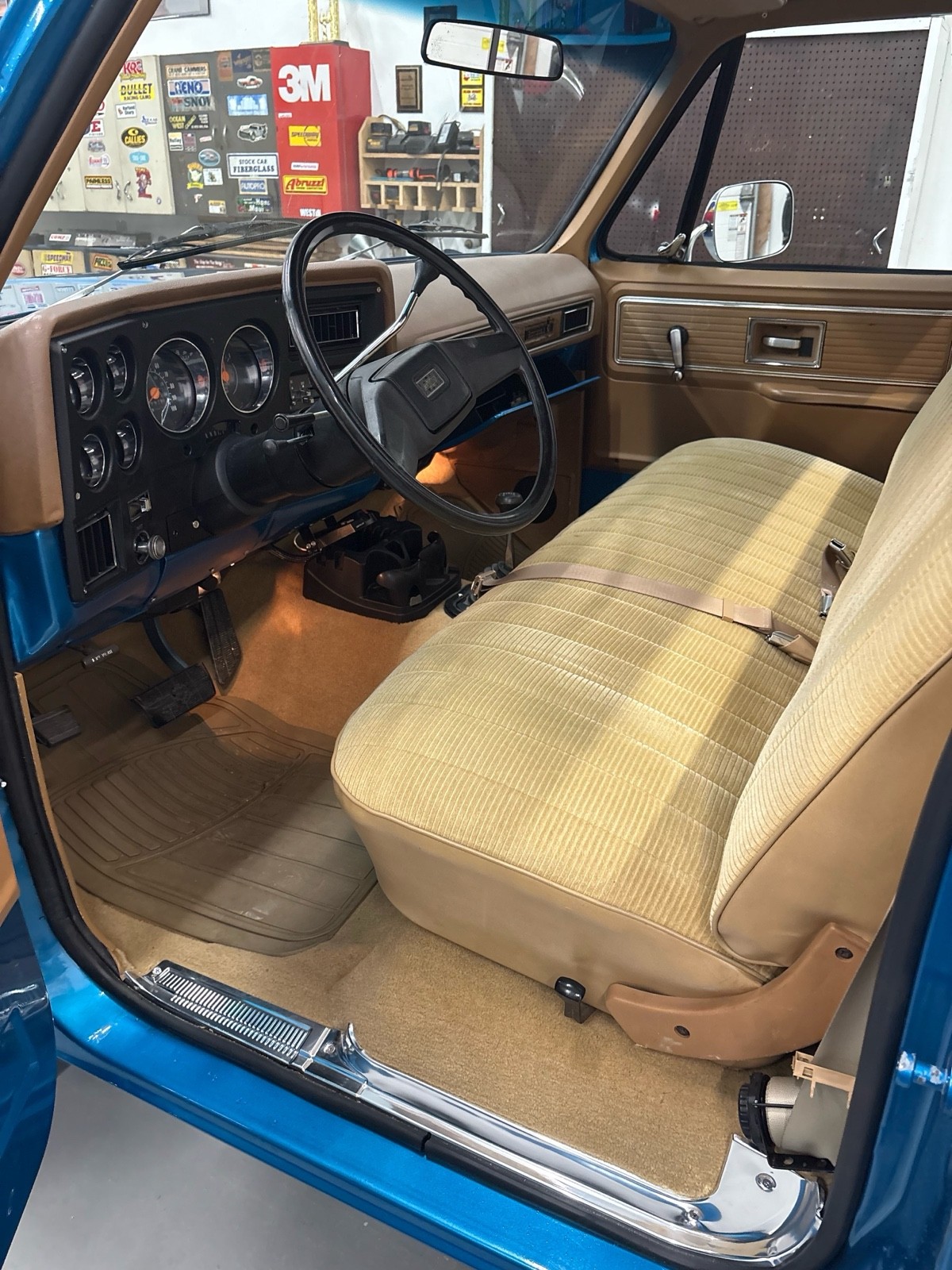 Chevrolet-C20K20-1979-6