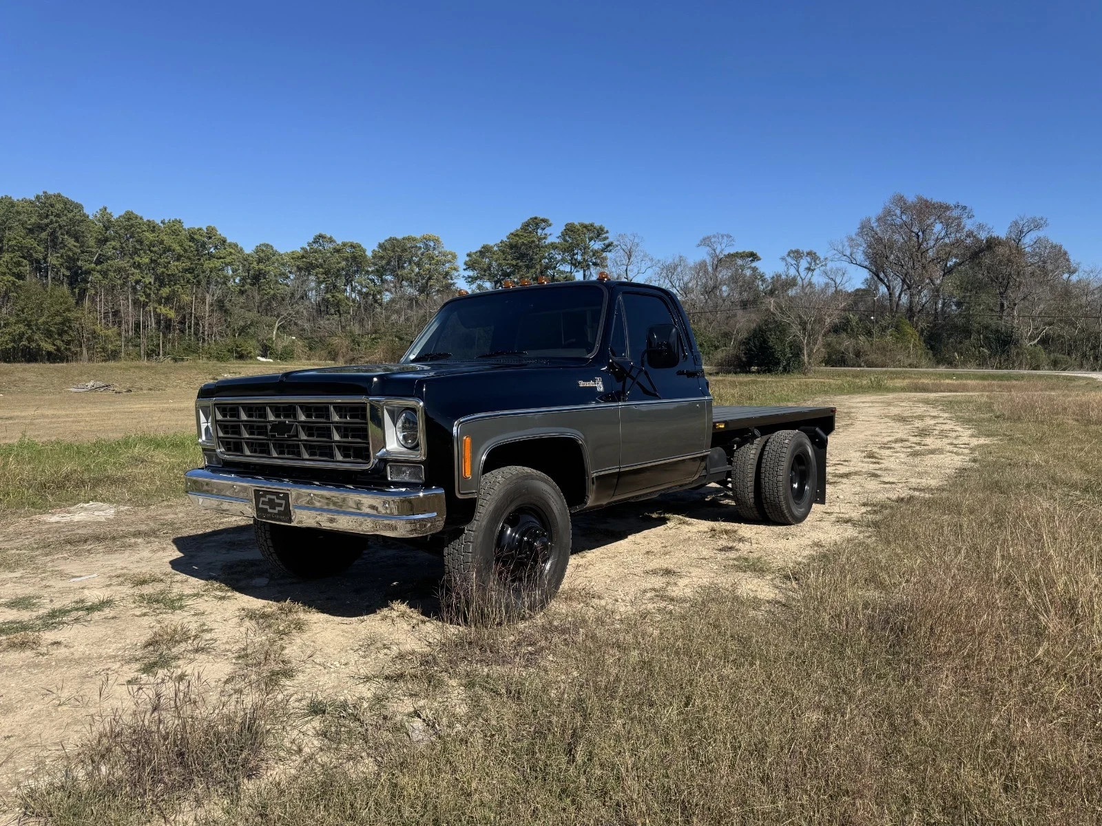 Chevrolet-C30-1978-Standard-Cab-Pickup-6