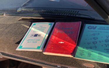 Chevrolet-CK-Pickup-2500-1986-26