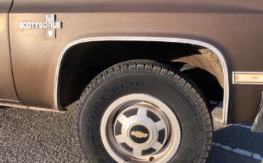 Chevrolet-CK-Pickup-2500-1986-6