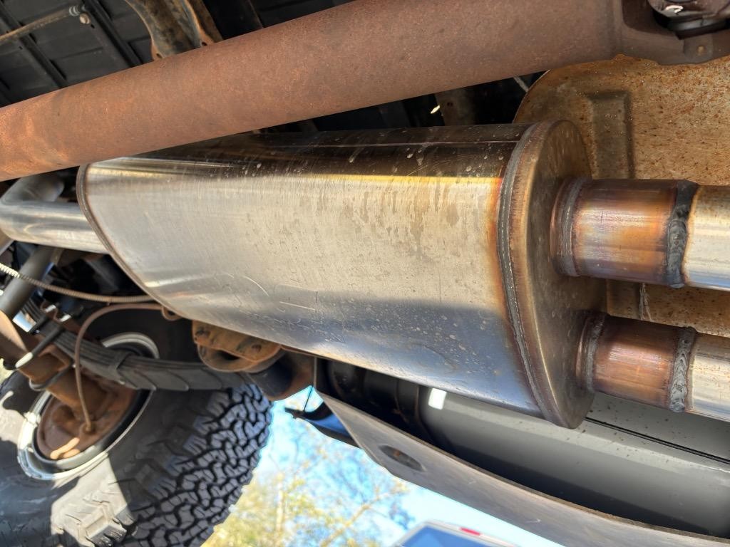 Chevrolet-CK10-Silverado-trim-short-bed-6.0-LS4x4-4L60-Nice-1986-Silverado-4x4-27