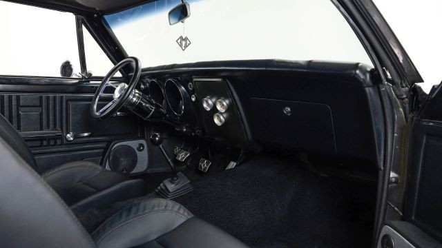 Chevrolet-Camaro-1967-18