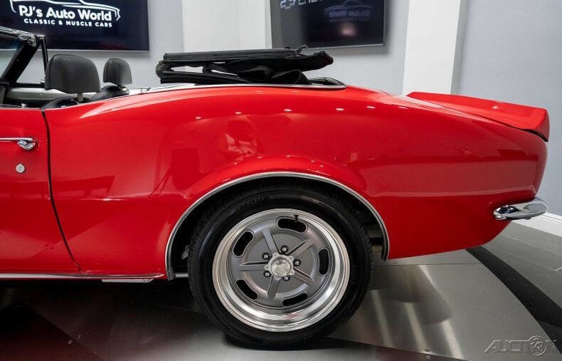 Chevrolet-Camaro-1967-19