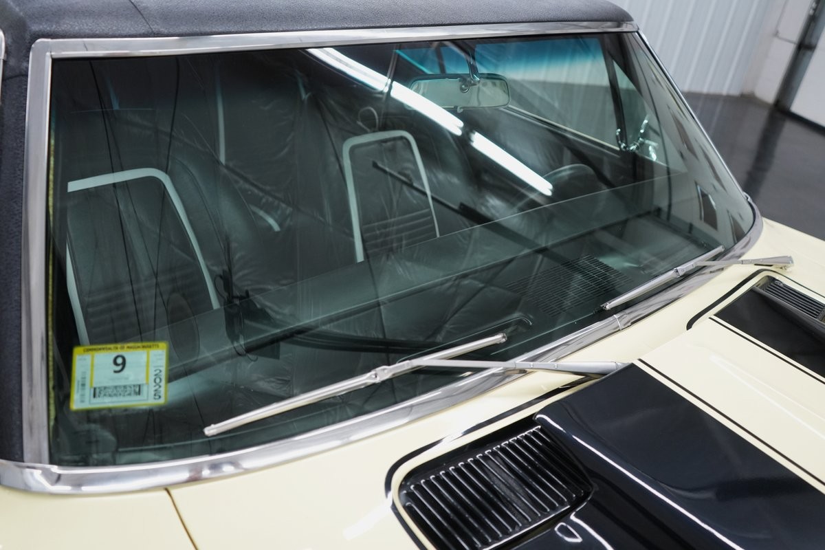 Chevrolet-Camaro-1967-24