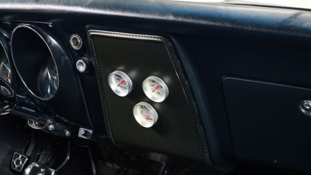 Chevrolet-Camaro-1967-26