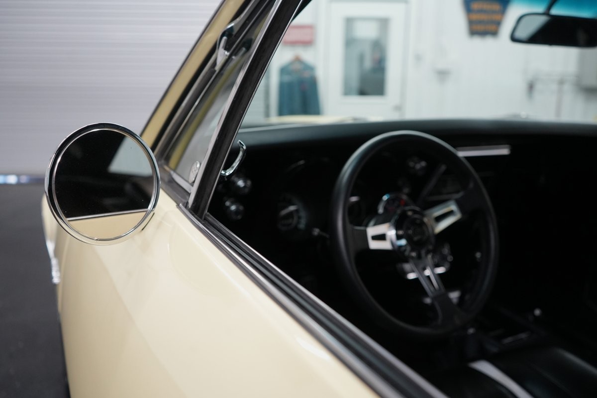 Chevrolet-Camaro-1967-32